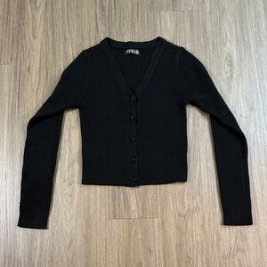 Elegant Black V-Neck Ribbed Sweater by